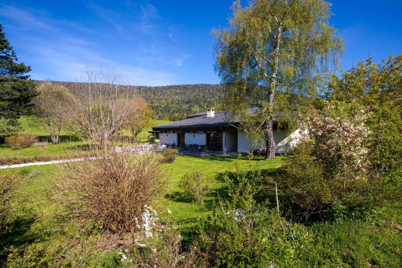 Hotel Logis Le Vernay Autrans-Meaudre-en-Vercors Exterior foto