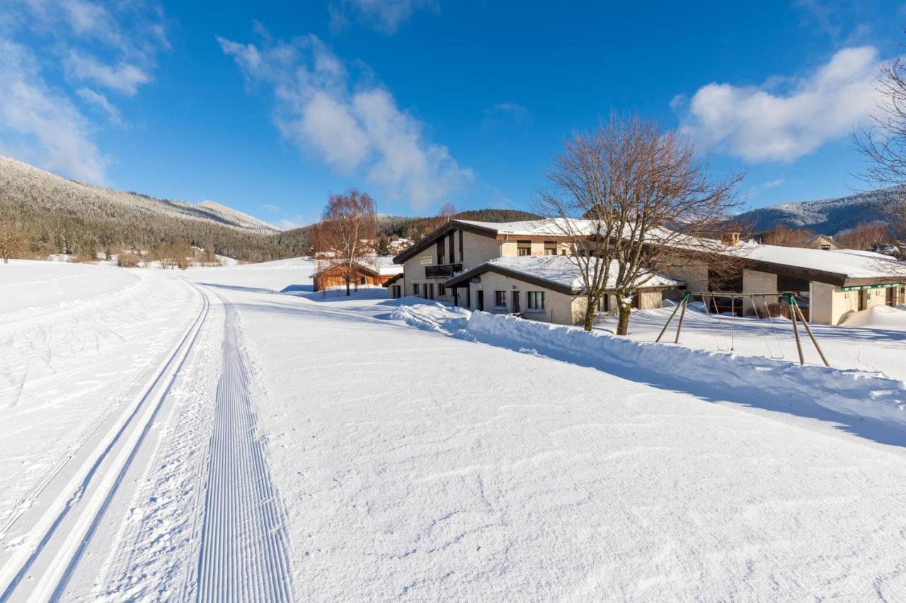 Hotel Logis Le Vernay Autrans-Meaudre-en-Vercors Exterior foto